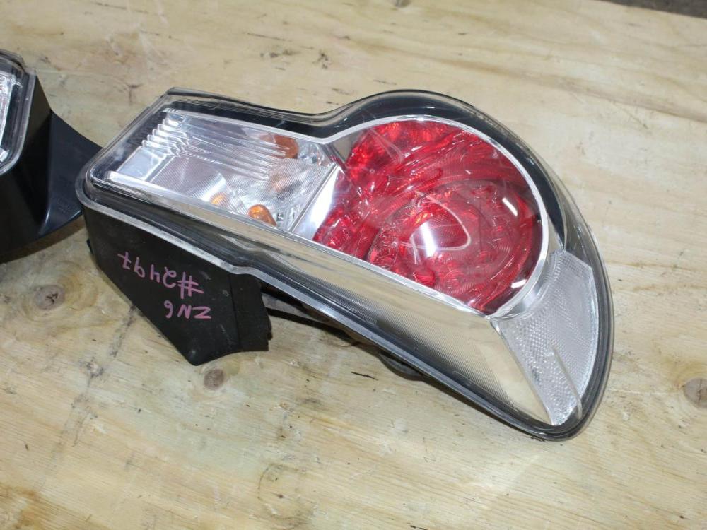 13-20 TOYOTA 86 SCION FRS SUBARU BRZ ZN6 OEM REAR TAIL LIGHTS: Image 6