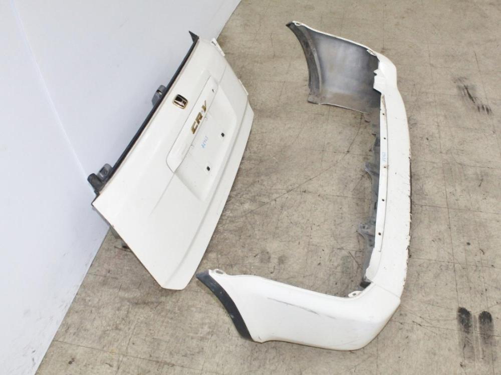 1997-2001 JDM Honda CR-V RD1 Spareless Rear End with Matching OEM Rear Bumper : Image 1