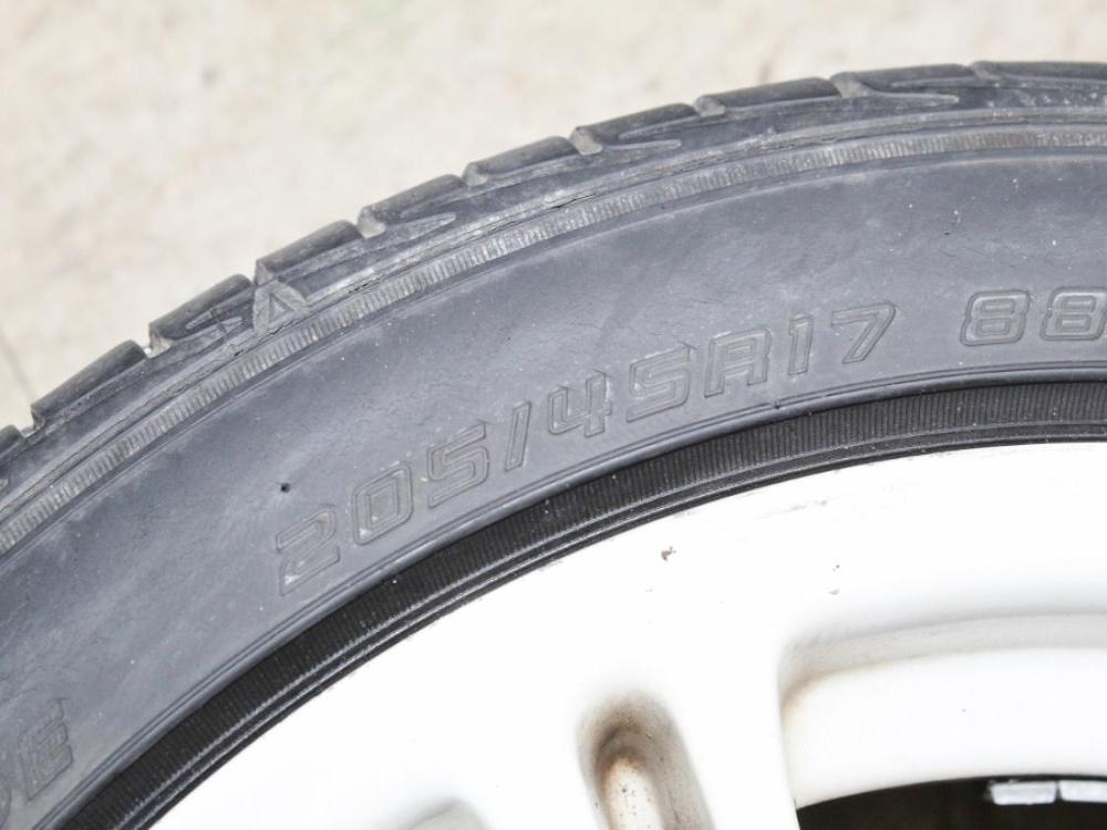 JDM Honda Civic Type R EP3 OEM 5x114.3 17x7 +45 Wheels with Tires: Image 1