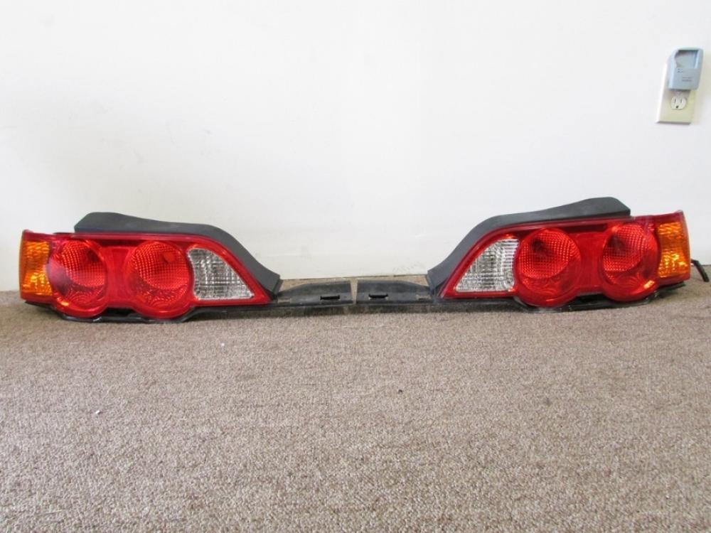 02 03 04 ACURA RSX DC5 TYPE R OEM JDM TAIL LIGHT SET: Image 1