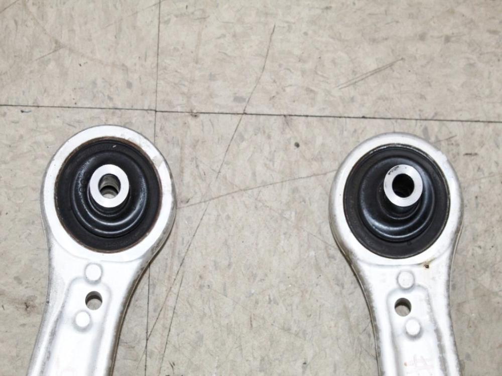 2018-2021 SUBARU WRX STI OEM FRONT LOWER CONTROL ARMS PAIR ALUMINUM: Image 2