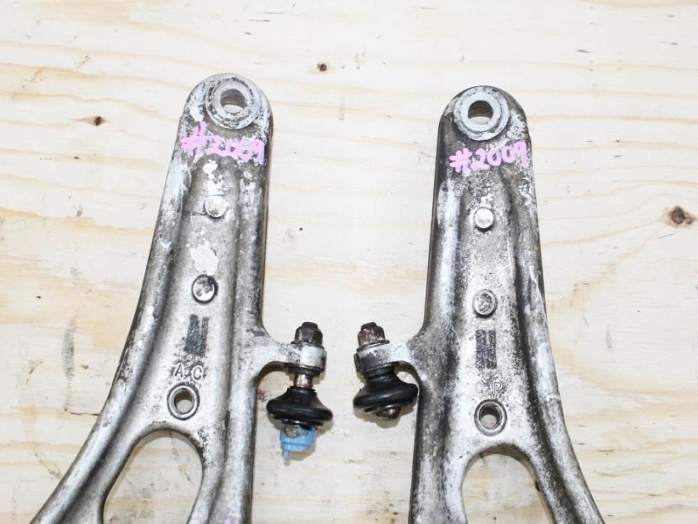 	03-08 JDM SUBARU FORESTER SG9 OEM FRONT ALUMINUM LOWER CONTROL ARMS PAIR WRX STI: Image 9