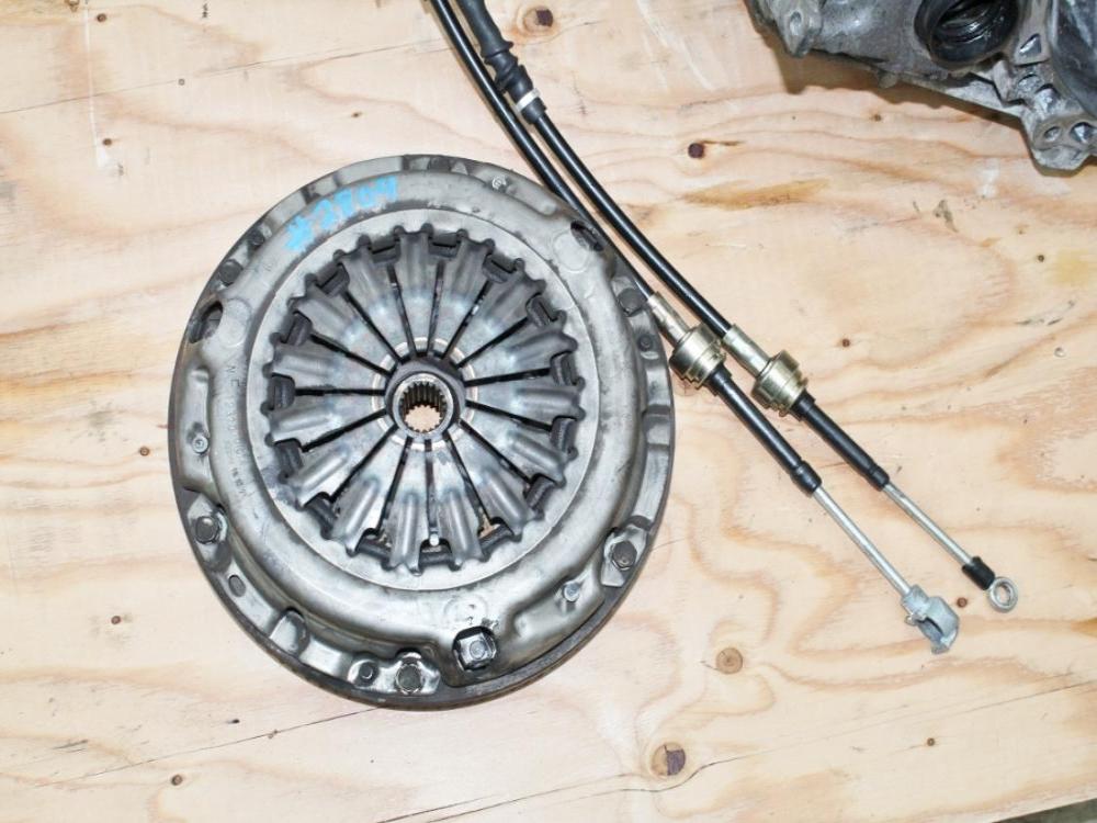 2000-2005 JDM Toyota Celica GT 5 Speed Manual Transmission 1.8L: Image 11