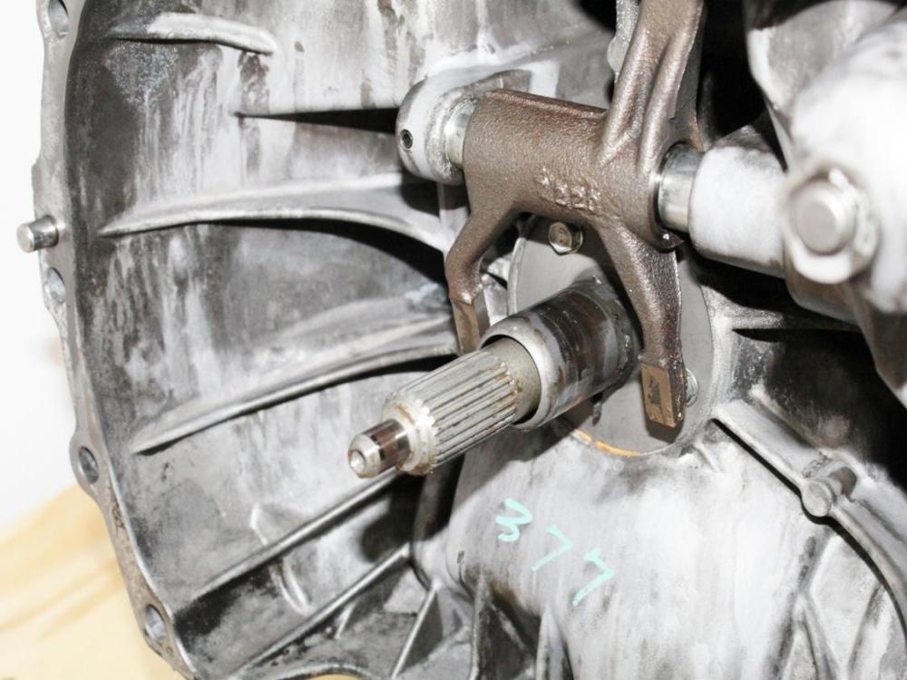 JDM Subaru Legacy GT Spec B 6 Speed Manual Transmission TY856WVDBD 6MT : Image 9