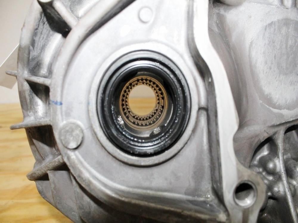 23 24 25 26 Honda Civic Type R 6 Speed LSD Manual Transmission FL5 2.0L Turbo: Image 4