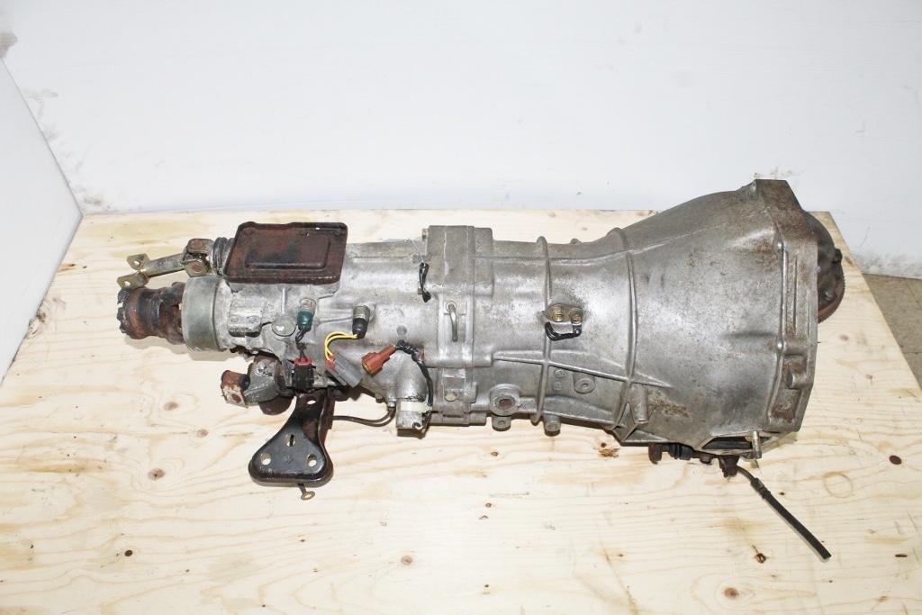 JDM 1990-1996 NISSAN 300ZX VG30DE NON TURBO 5 SPEED MANUAL TRANSMISSION RWD: Image 8